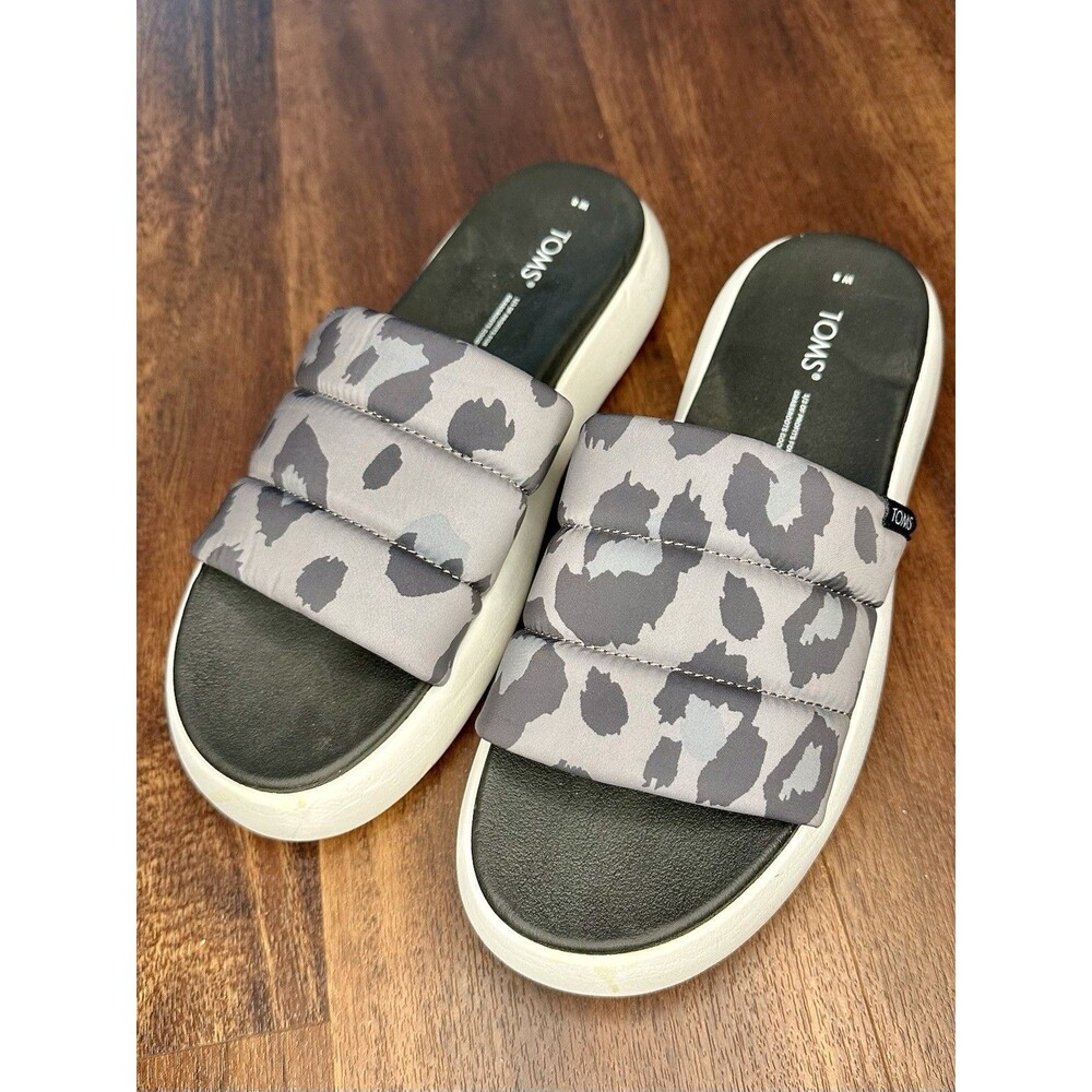 Toms Womens Mallow Cement XXL Abstract Leo Repreve Matte Woven Slide Sz 8 EUC!